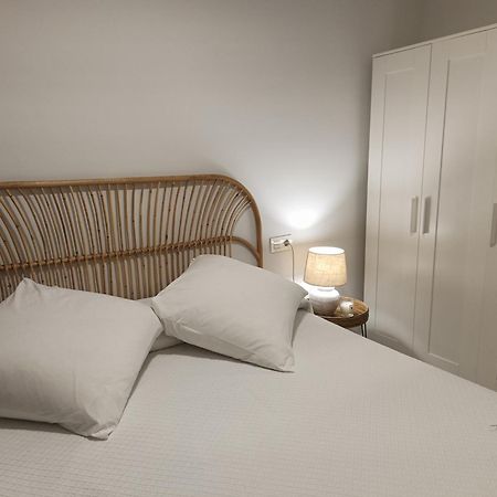 Apartamentos Madreselva Fernan Perez Zewnętrze zdjęcie