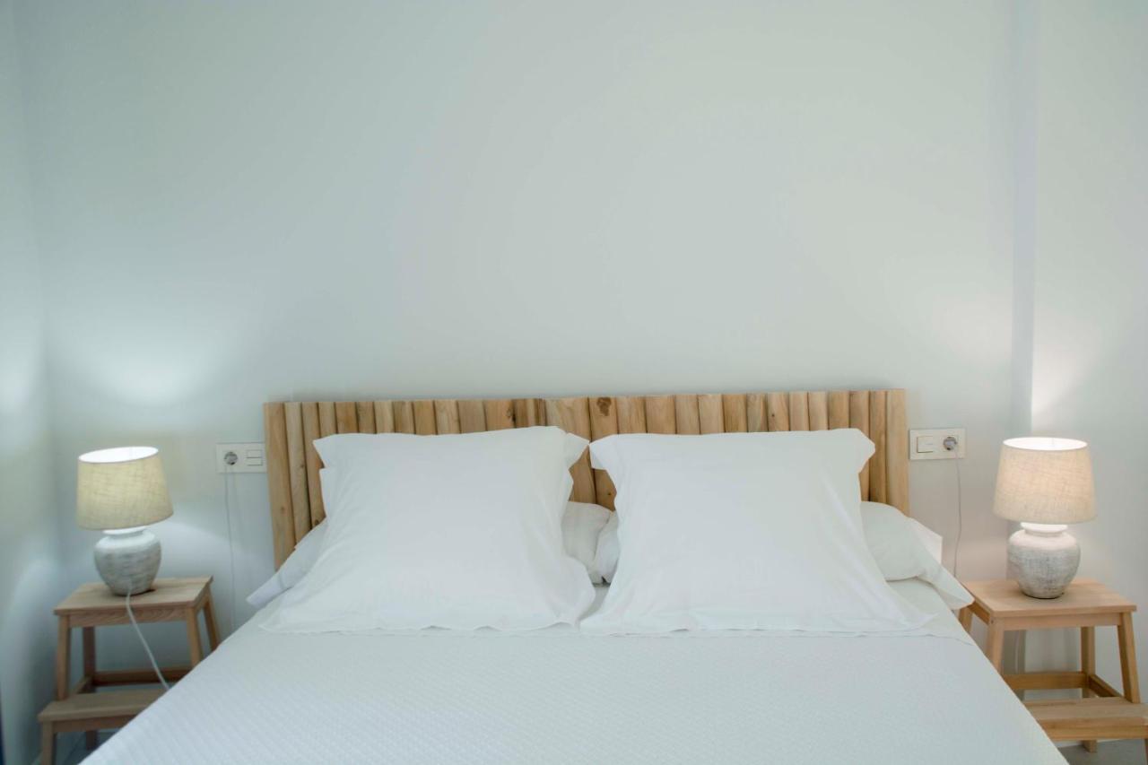 Apartamentos Madreselva Fernan Perez Zewnętrze zdjęcie