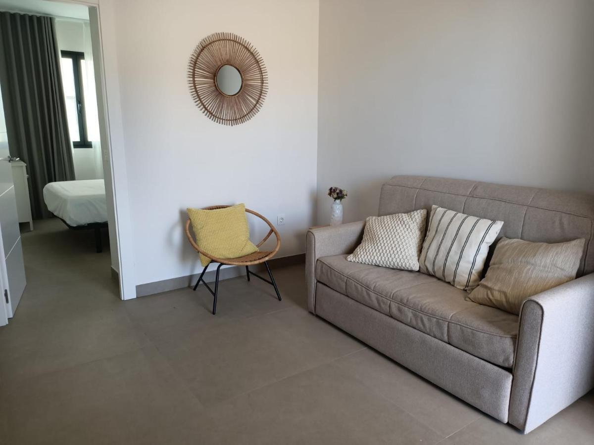 Apartamentos Madreselva Fernan Perez Zewnętrze zdjęcie