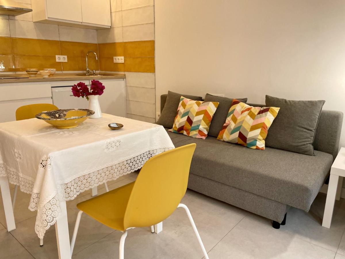 Apartamentos Madreselva Fernan Perez Zewnętrze zdjęcie