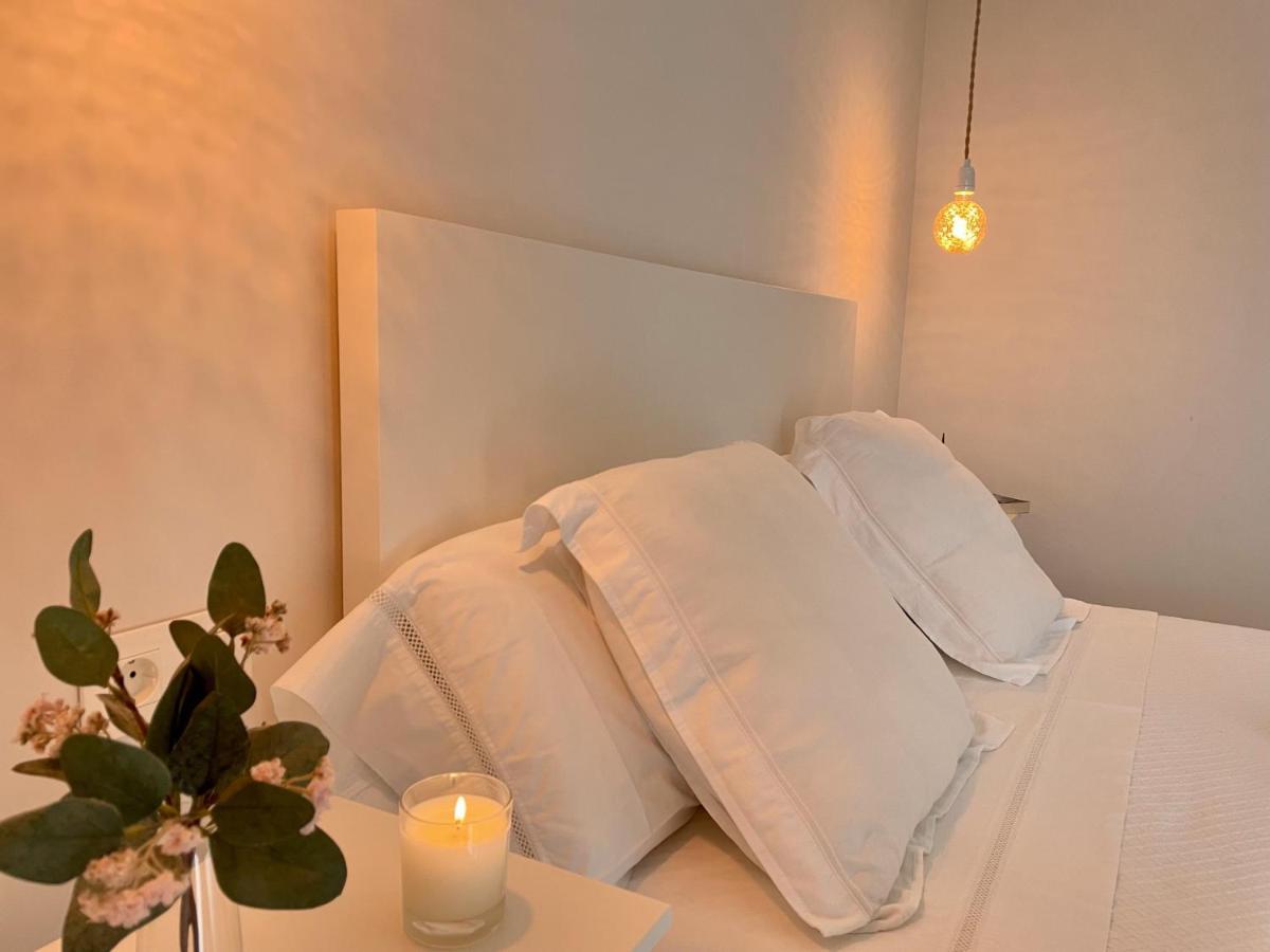 Apartamentos Madreselva Fernan Perez Zewnętrze zdjęcie